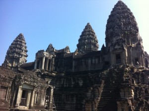 bayon esterno