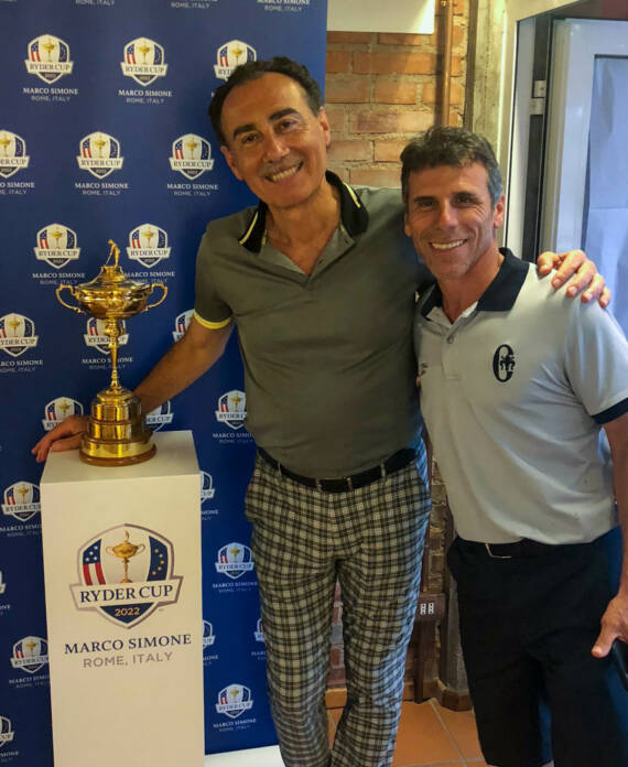 Zio Mike con il calciatore Gianfranco Zola